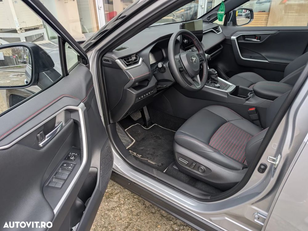 Toyota RAV4 2.5 PHEV VVT-iE 4x4 Style Bi-Tone - 11