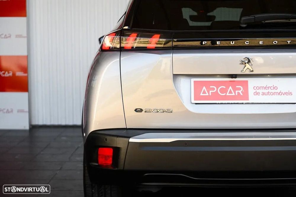 Peugeot e-2008 50 kWh GT Pack - 19