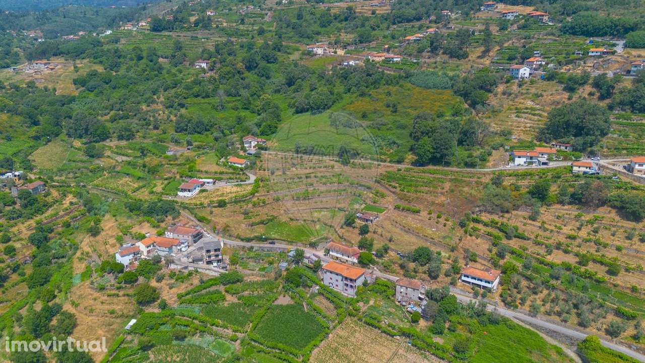 Terreno  para venda - Grande imagem: 2/27