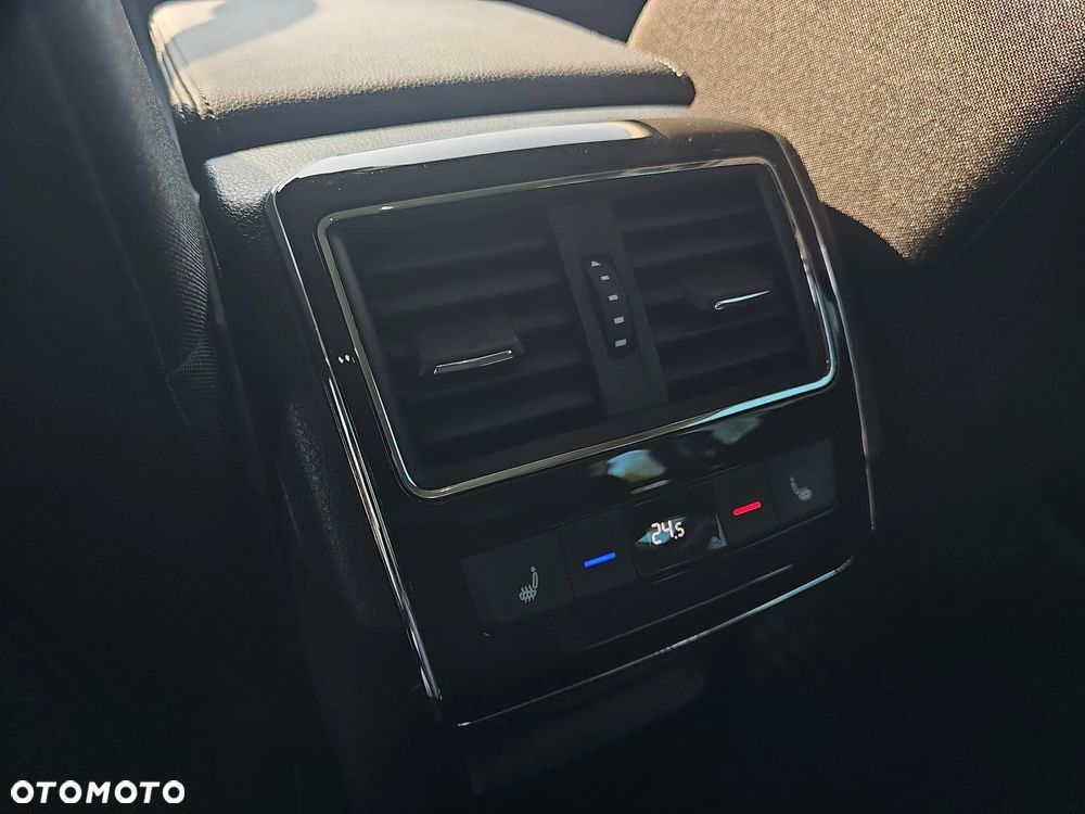 Skoda Superb 2.0 TDI SCR Style DSG - 19