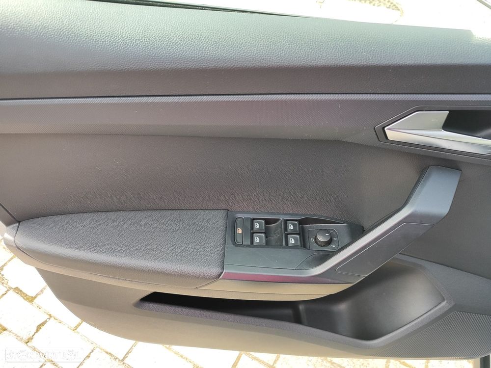 SEAT Arona 1.0 TSI Style - 12