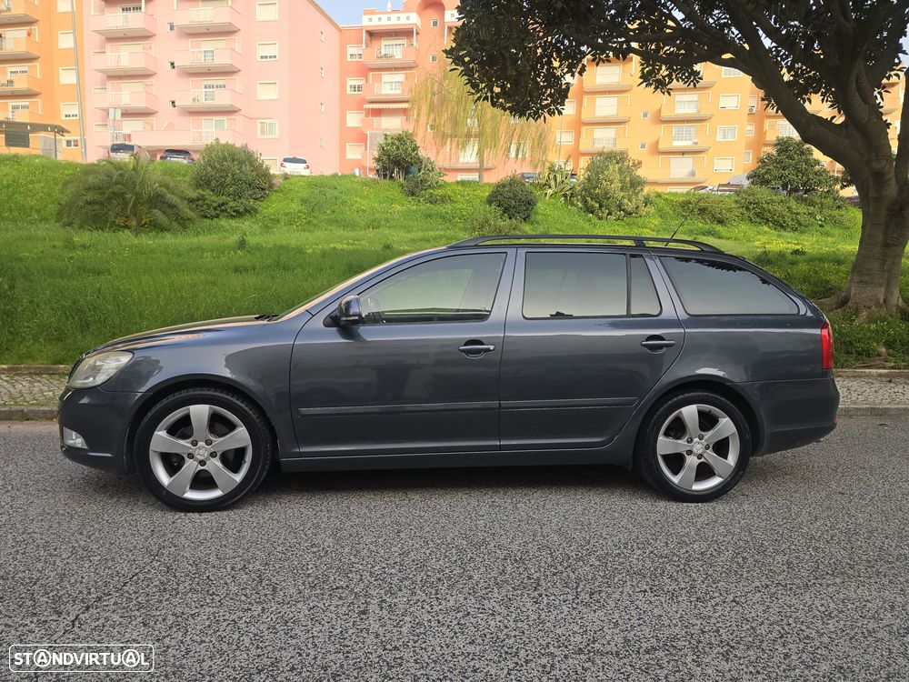 Skoda Octavia Break 1.9 TDi Sportline Pack - 10