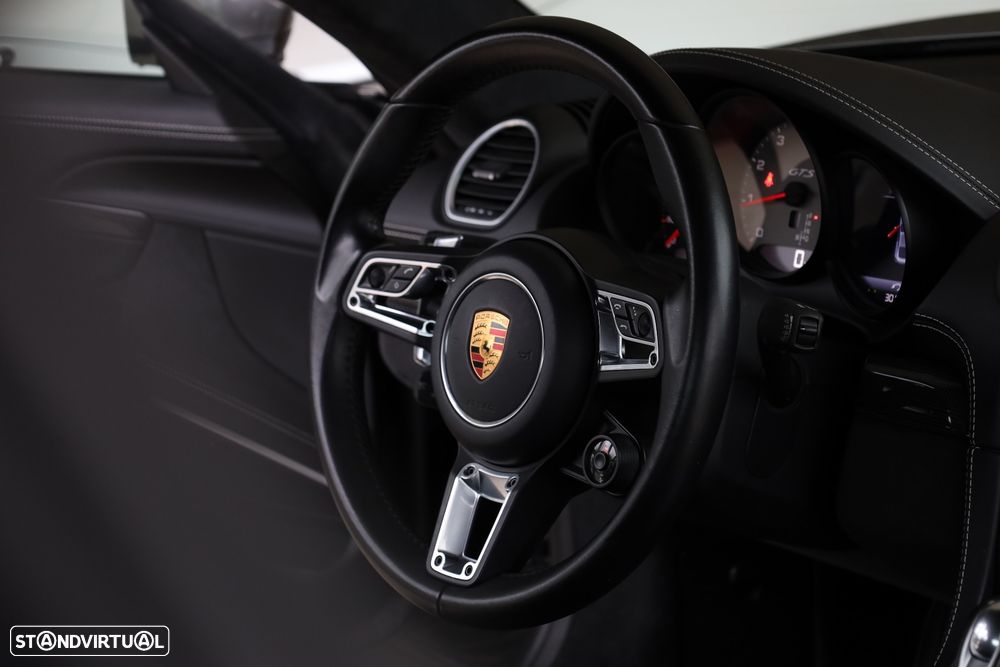 Porsche 718 Cayman GTS PDK - 50