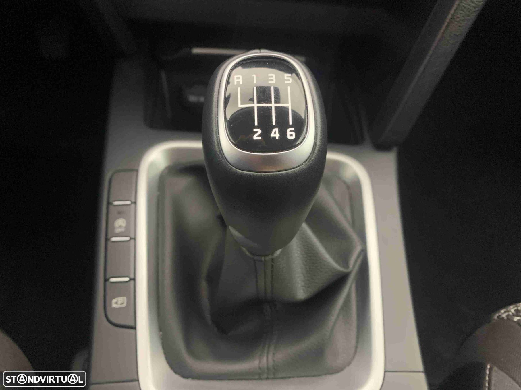 Kia XCeed 1.0 T-GDI Dynamic - 10