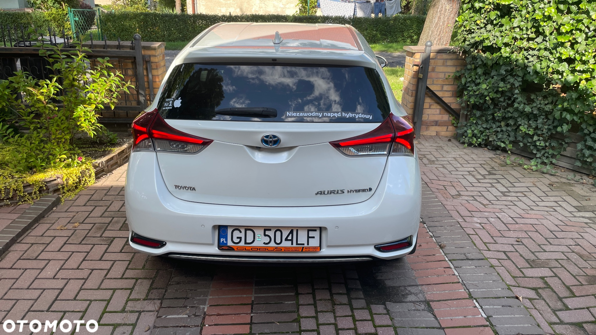 Toyota Auris Hybrid 135 Prestige - 4