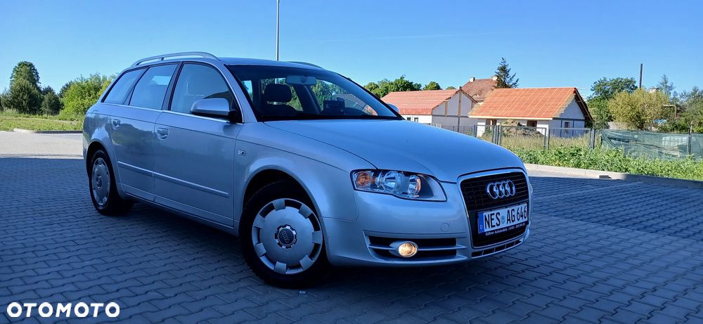 Audi A4 Avant - 4