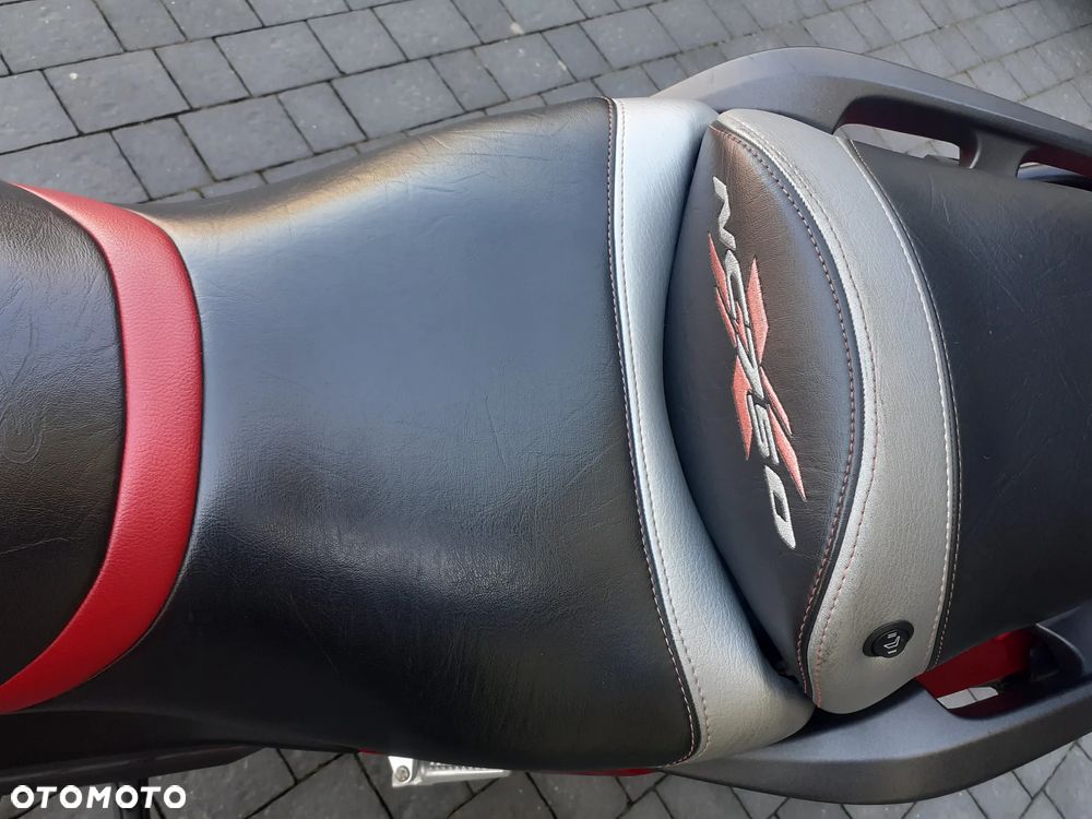 Honda NC - 9