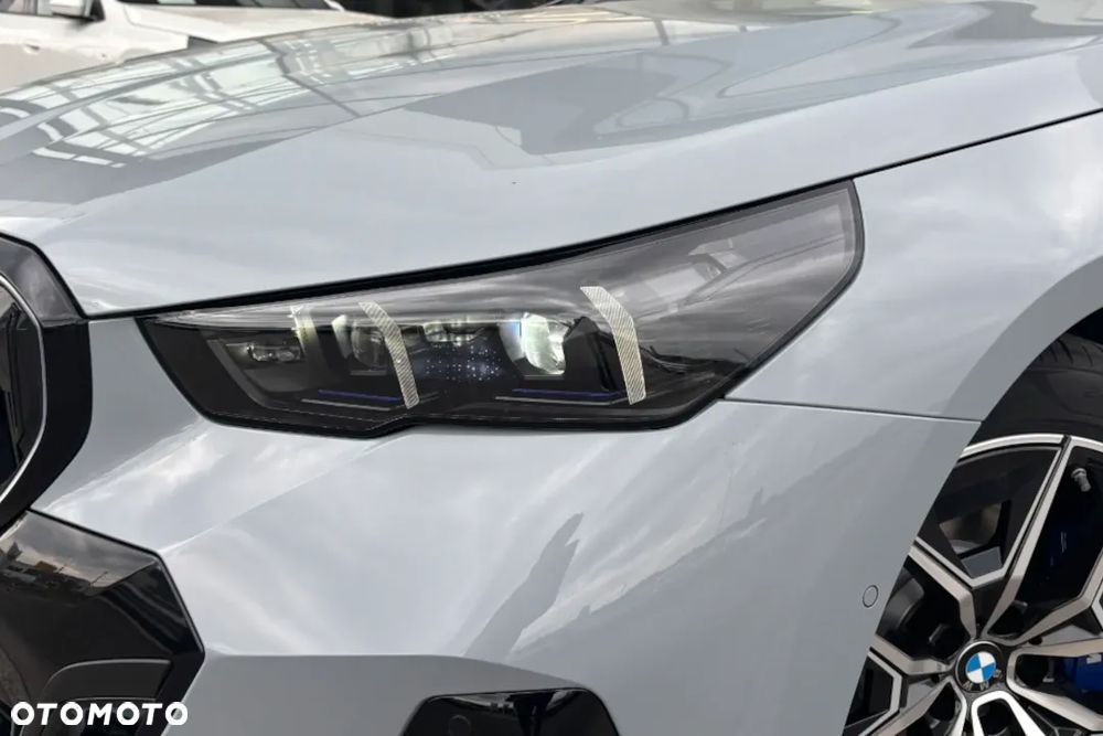 BMW Seria 5 520d xDrive mHEV - 7