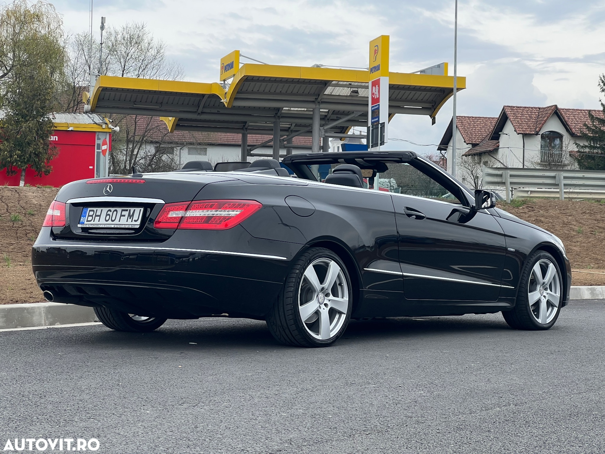 Mercedes-Benz E - 5