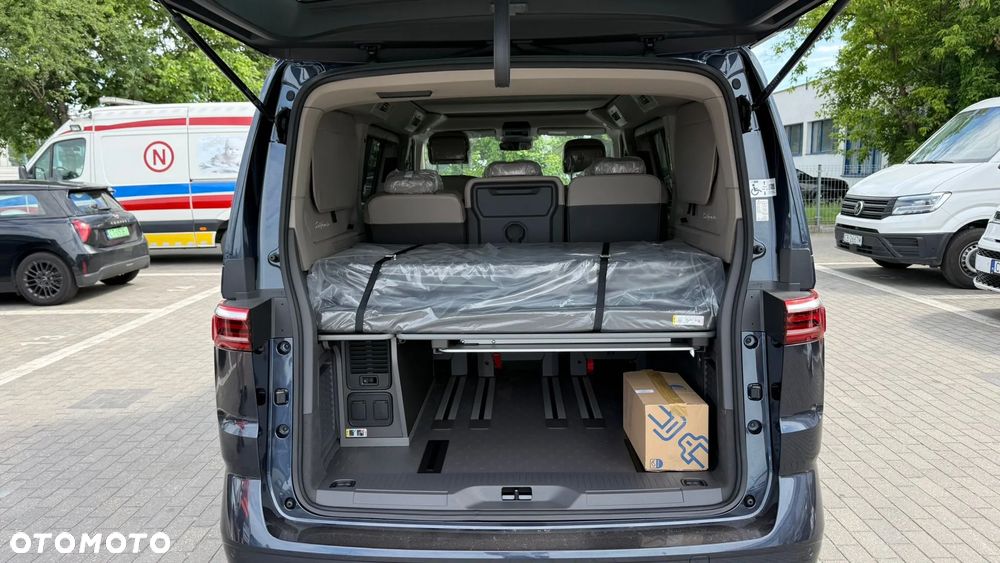 Volkswagen California - 11