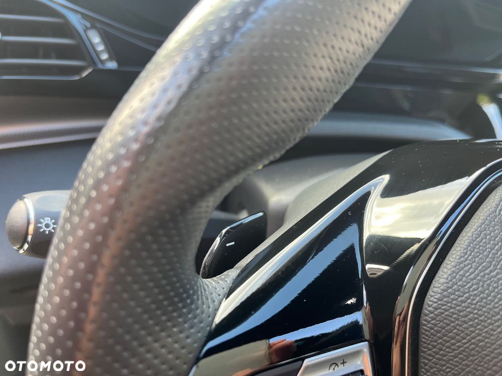 Peugeot 308 SW PureTech 130 GPF EAT8 Stop & Start GT Pack - 23