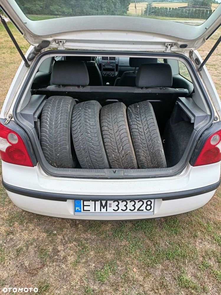 Volkswagen Polo - 5