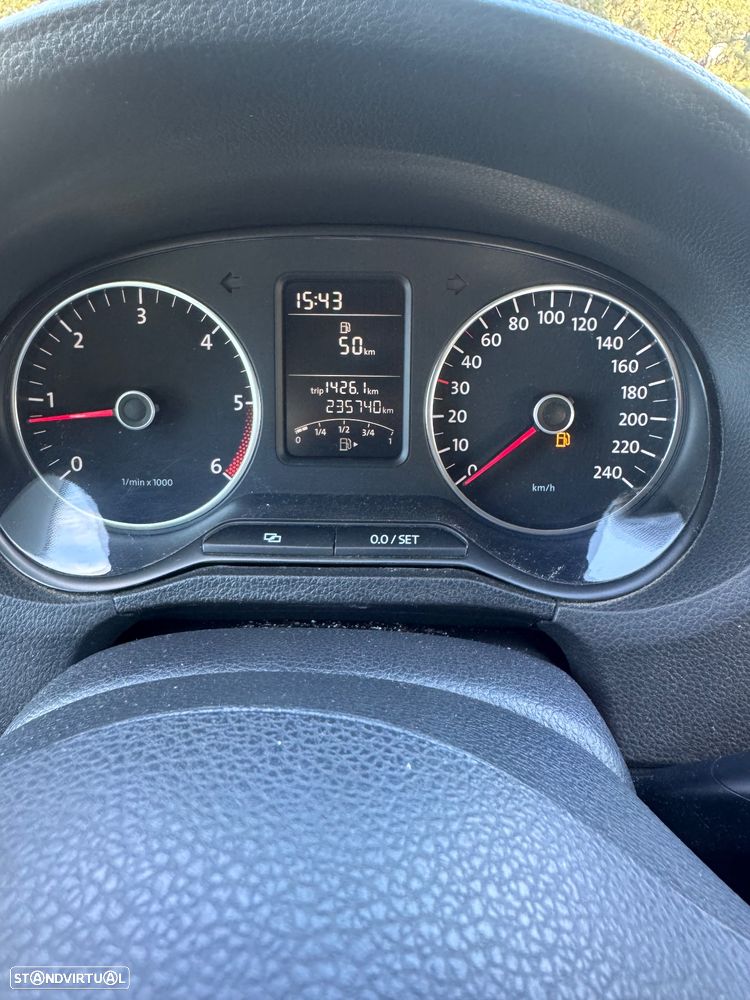 VW Polo 1.6 TDI Confortline BlueMotion - 10