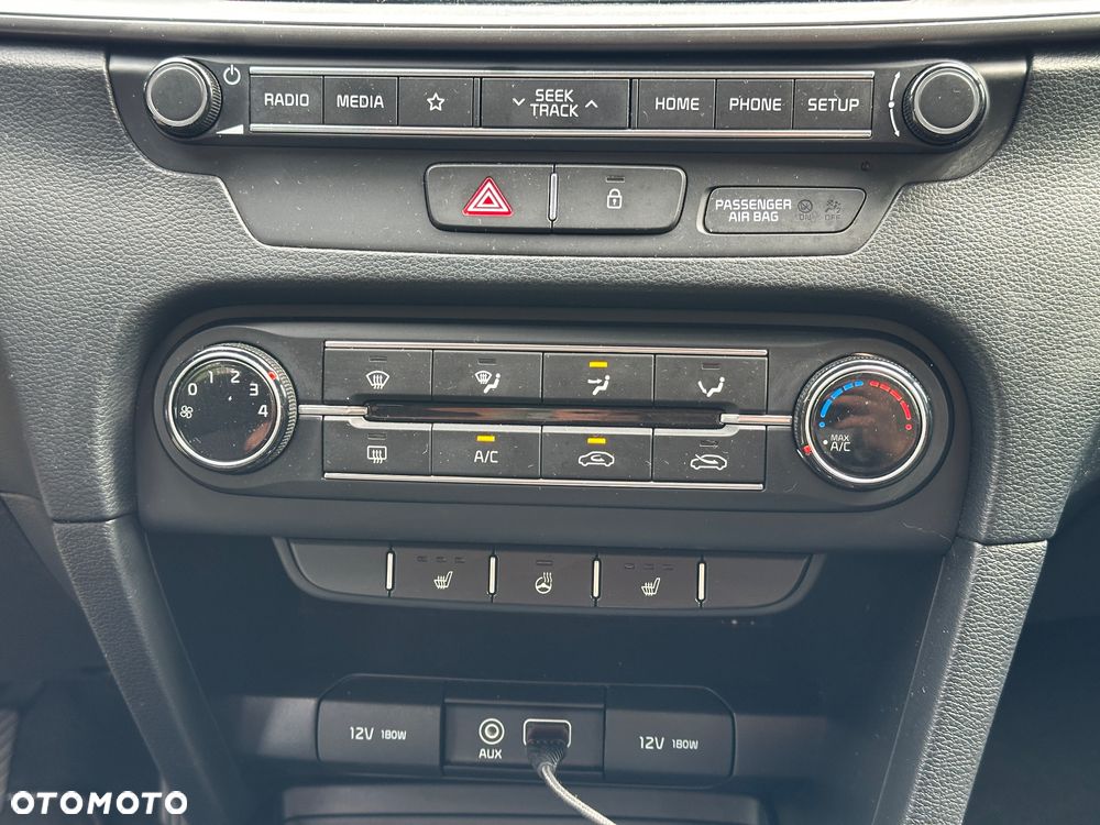Kia Ceed 1.4 L Business Line Plus - 18