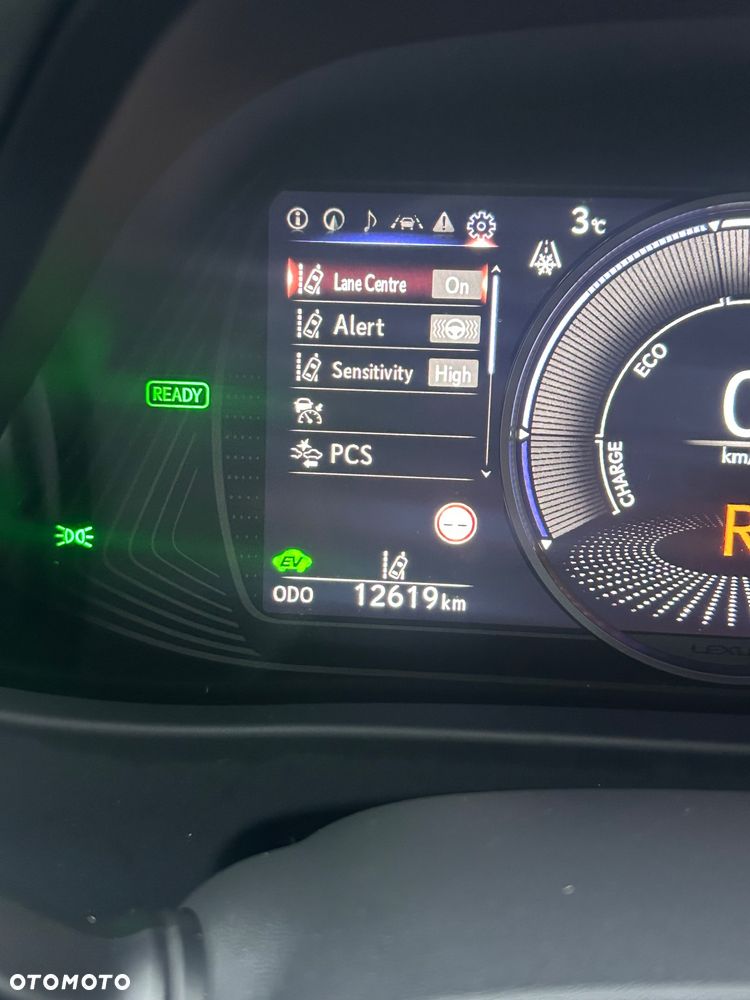 Lexus UX 250h F Sport 2WD - 34