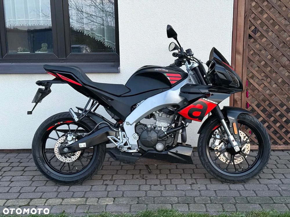 Aprilia Tuono - 2