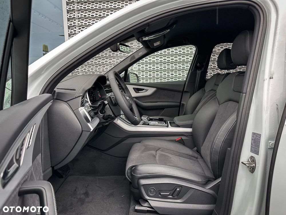 Audi Q7 - 22