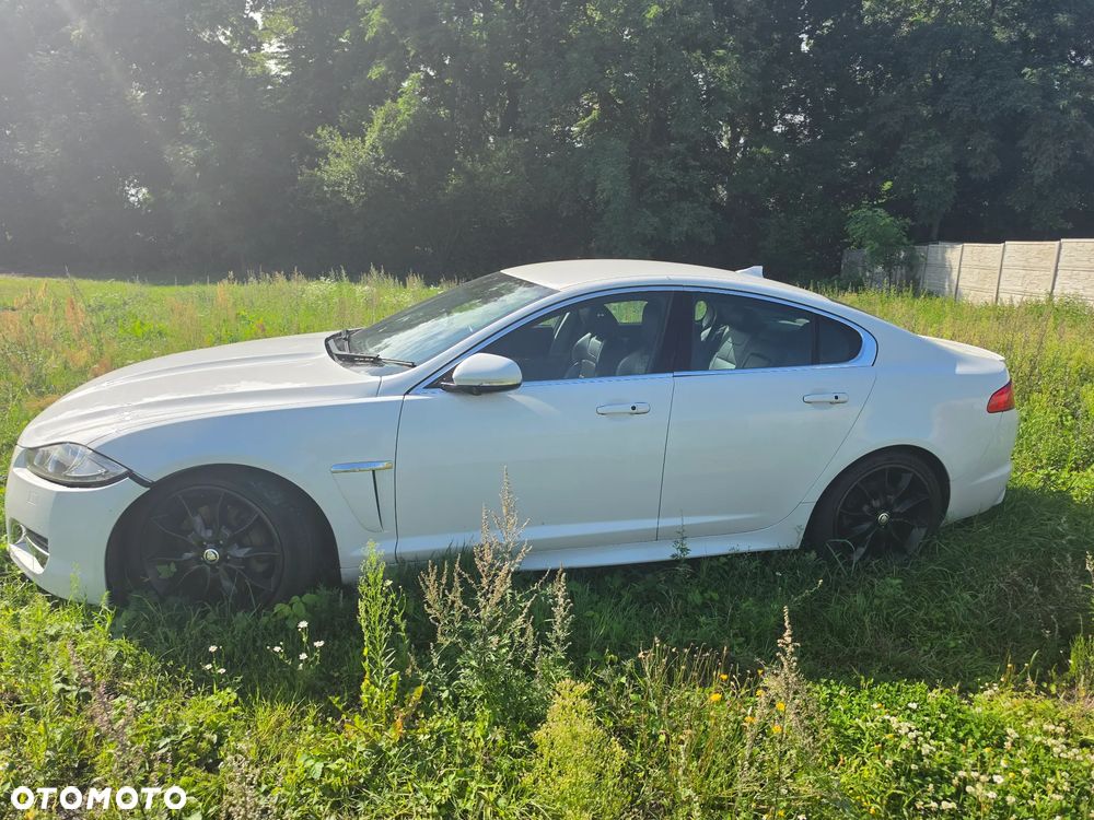 Jaguar XF 3.0 V6 S - 4