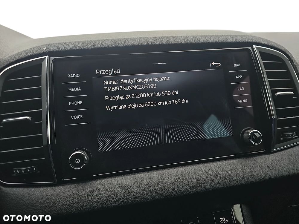 Skoda Karoq 1.5 TSI ACT 4x2 Ambition - 29