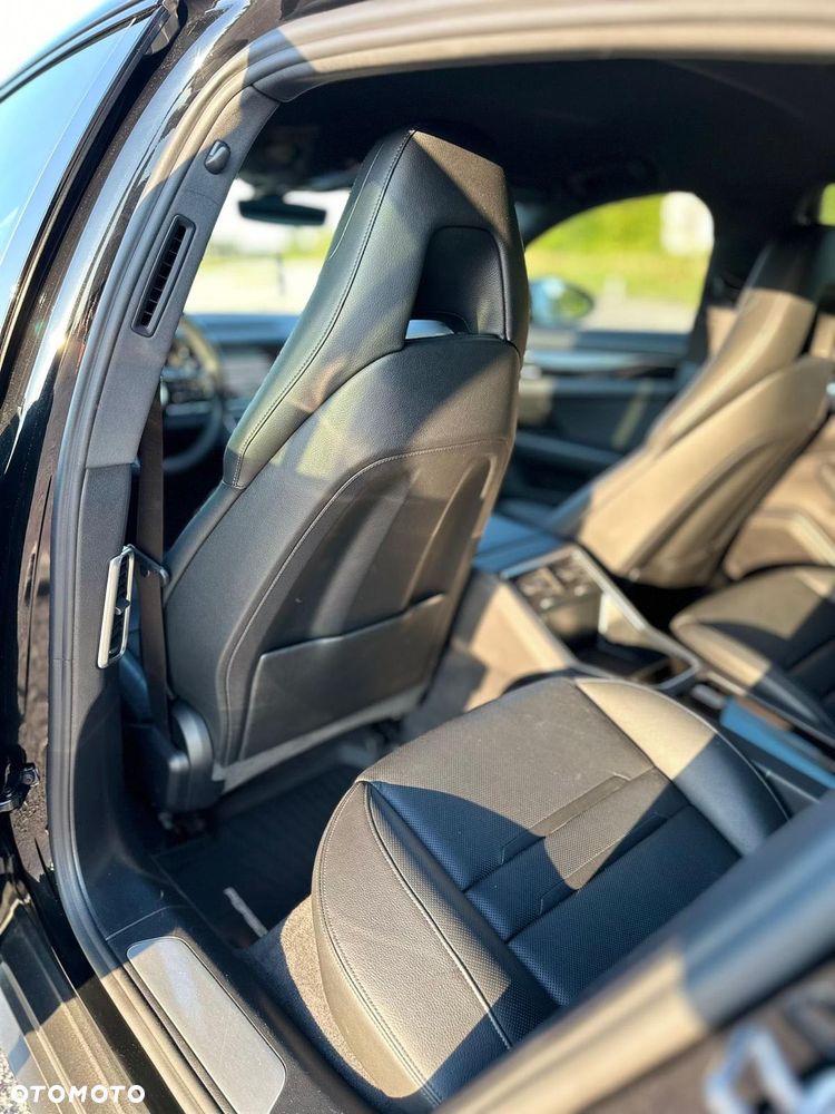 Porsche Panamera - 8