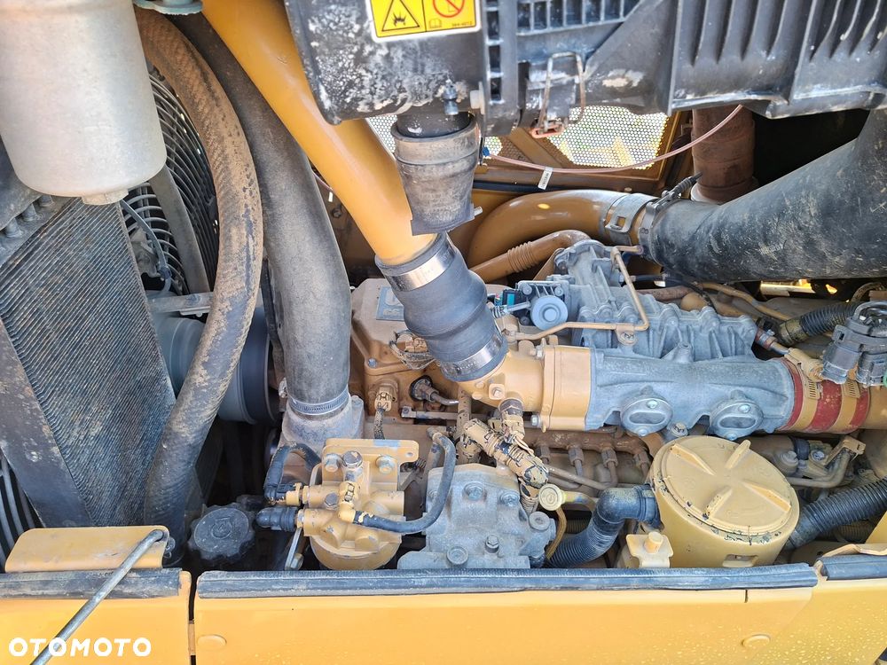 Caterpillar CAT D6 NLPG - 16