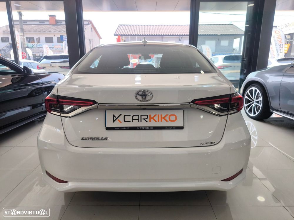 Toyota Corolla SD 1.6 Exclusive - 4