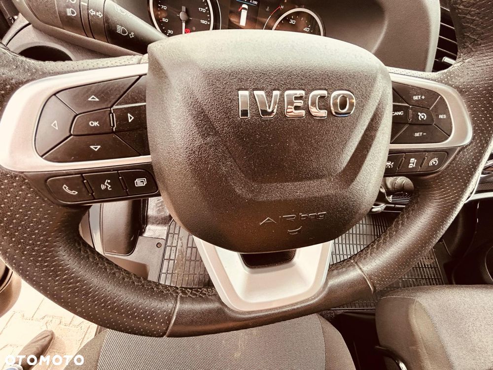 Iveco Daily 35S18 - 16