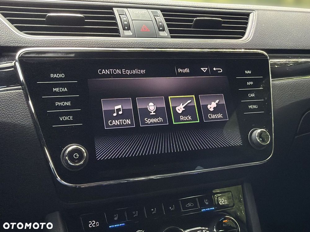 Skoda Superb 2.0 TDI SCR 4x4 L&K DSG - 34