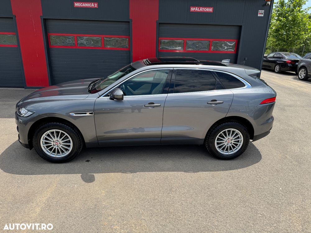 Jaguar F-Pace 20d AWD Aut. Prestige - 2