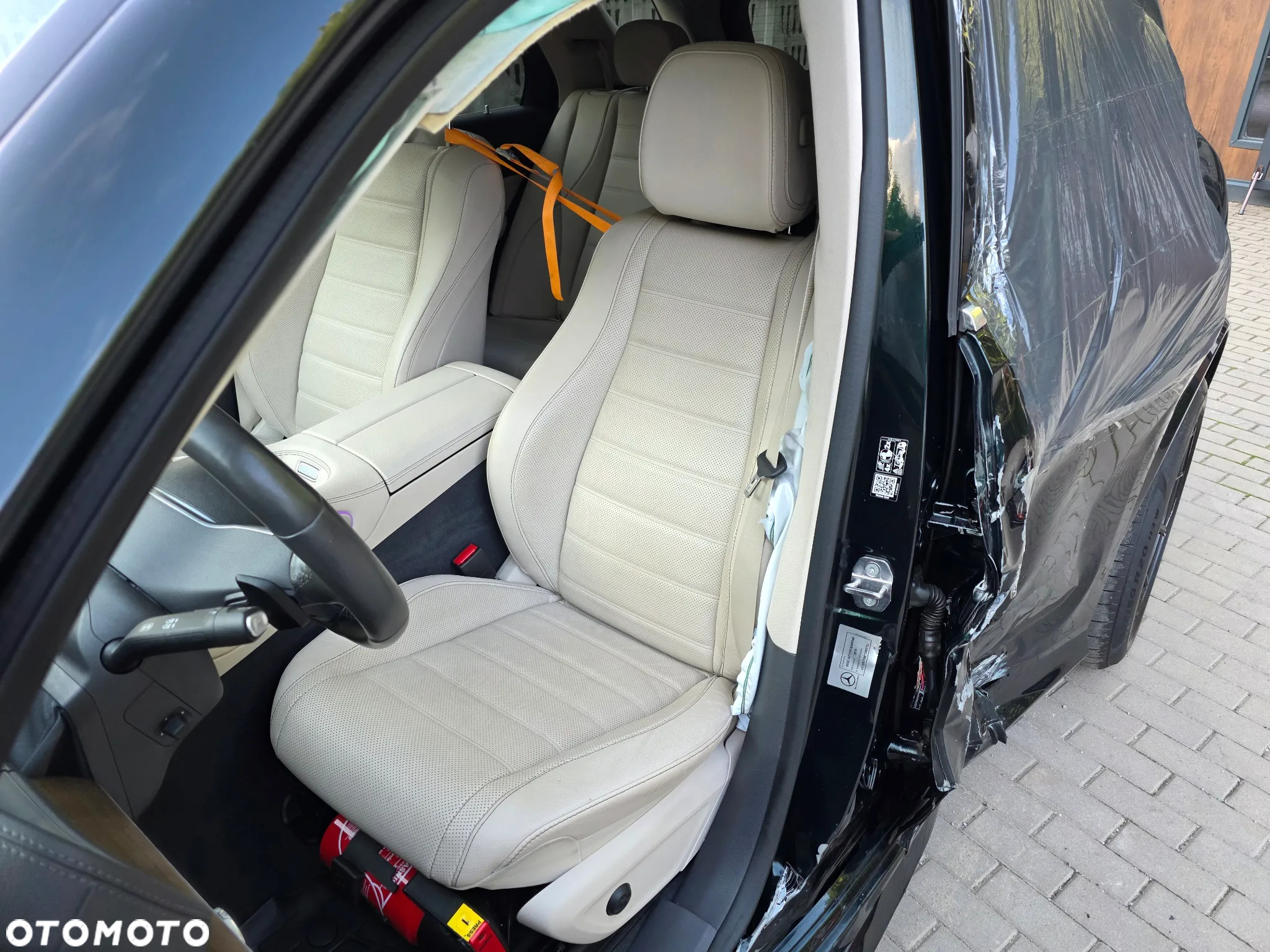 Mercedes-Benz GLE 300 d 4-Matic - 10