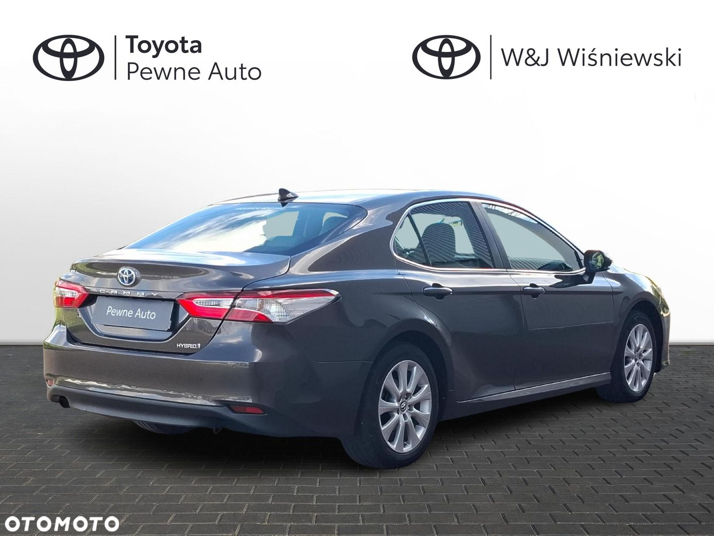 Toyota Camry 2.5 Hybrid Comfort CVT - 4