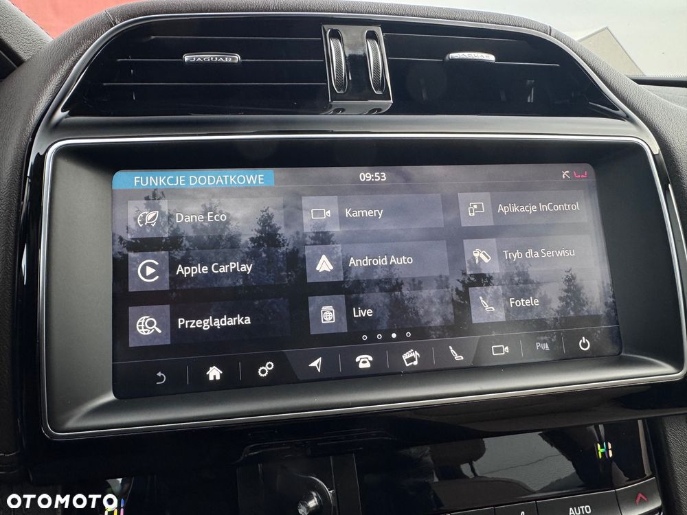 Jaguar F-Pace 25t AWD Prestige - 31