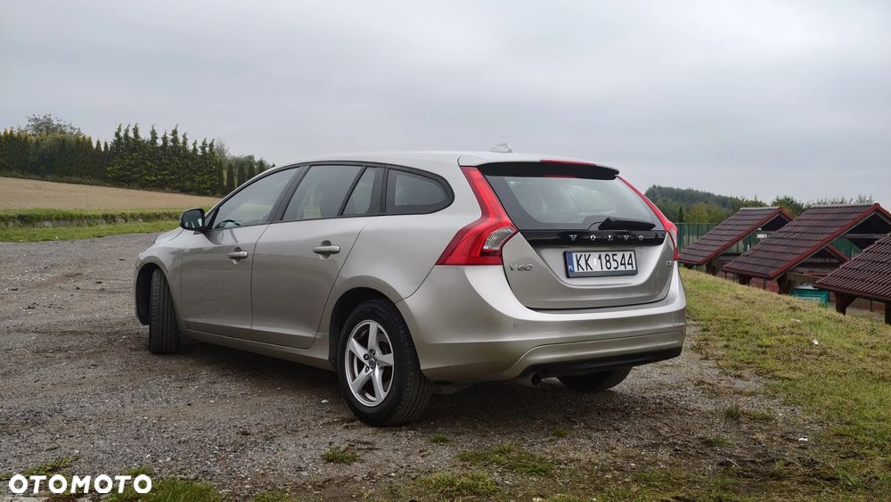Volvo V60 D2 Momentum - 7