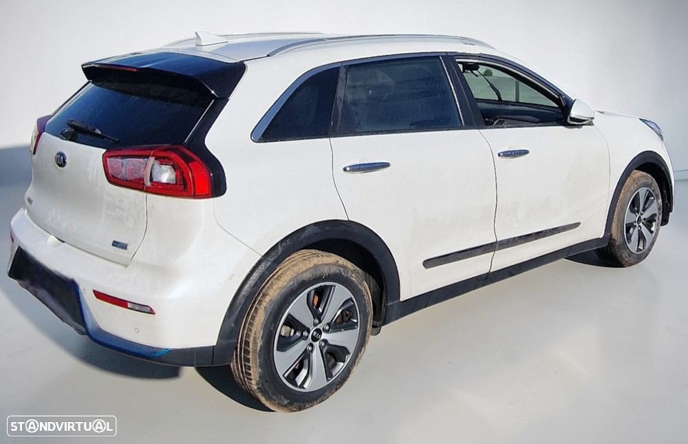 Kia Niro Plug-in Hybrid 1.6 GDI PARA PEÇAS - 2