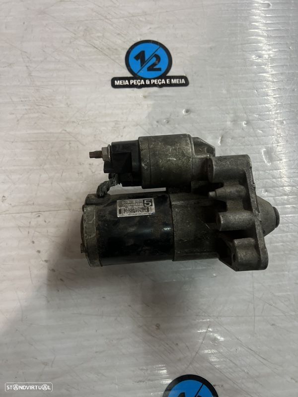 Motor de arranque Citroen Picasso C4 2011 - 1