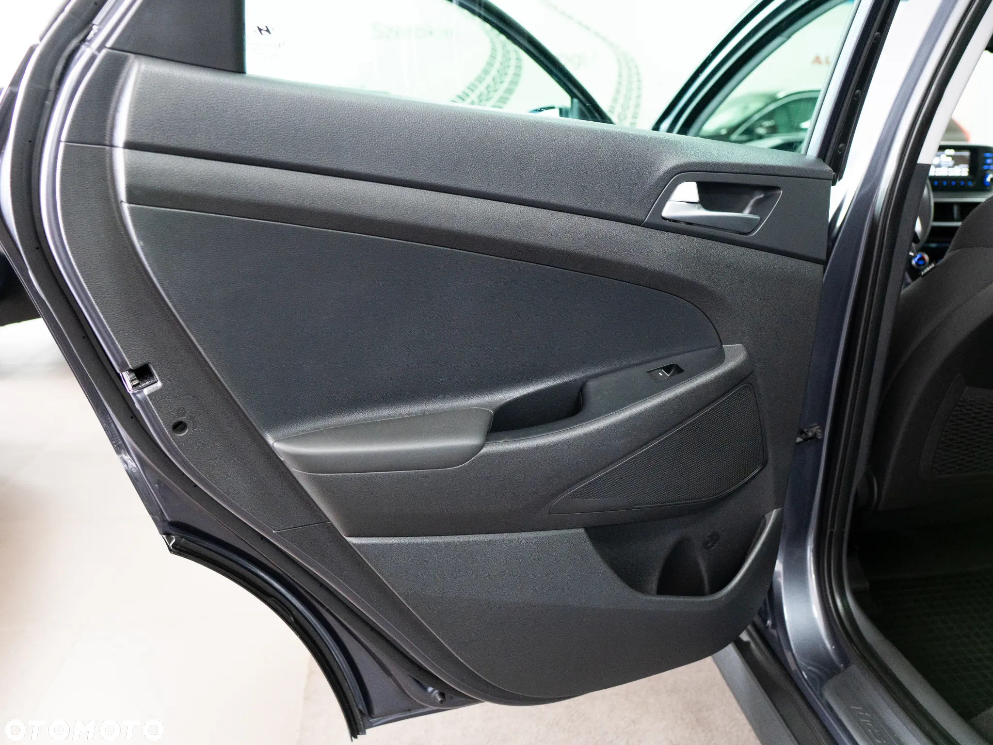 Hyundai Tucson 1.6 GDi Comfort 2WD - 27