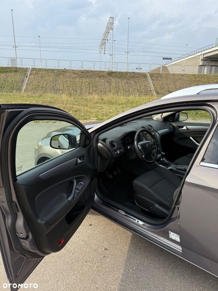 Ford Mondeo 2.0 TDCi Titanium - 7