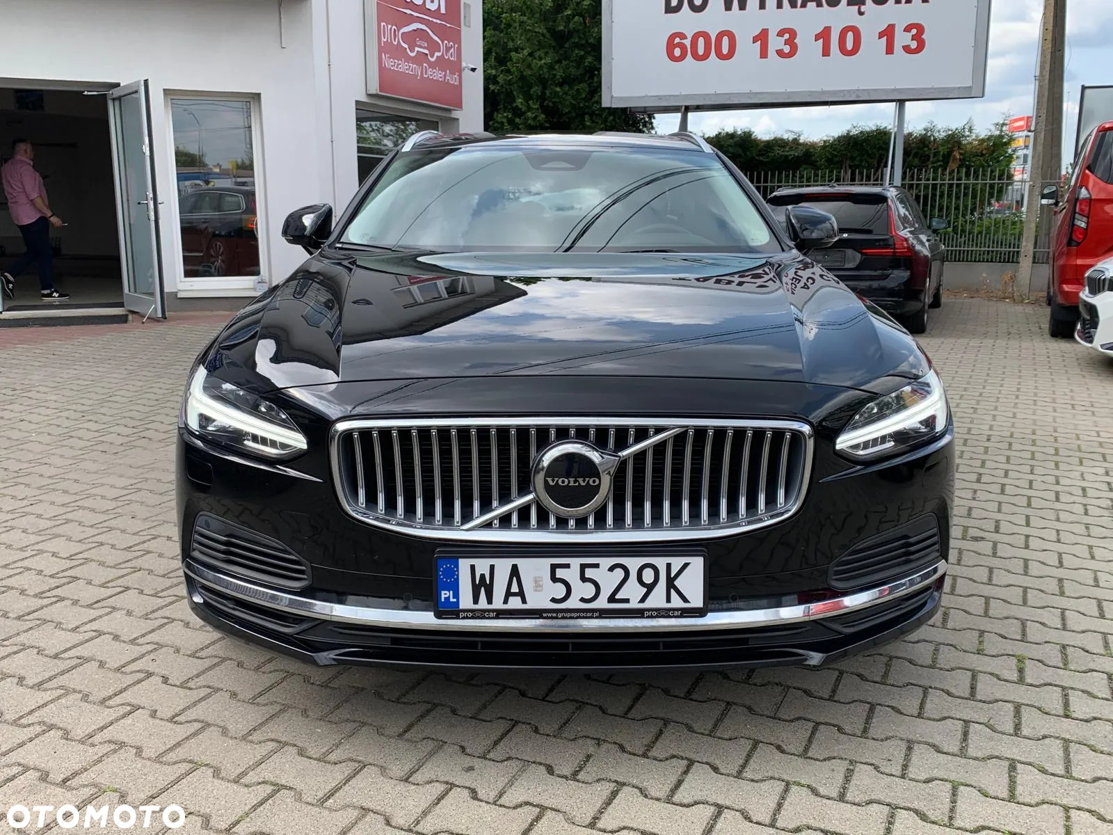 Volvo V90 T6 AWD Plug-In Hybrid Plus Bright - 29