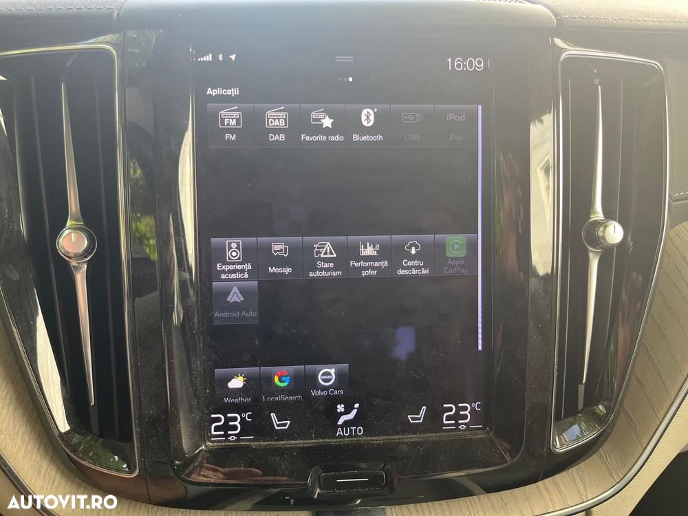 Volvo XC 60 T8 Twin Engine AWD Inscription - 4