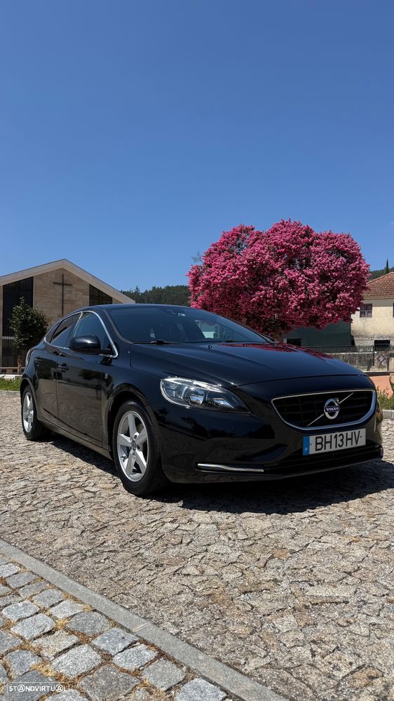 Volvo V40 D2 Ocean Race - 1