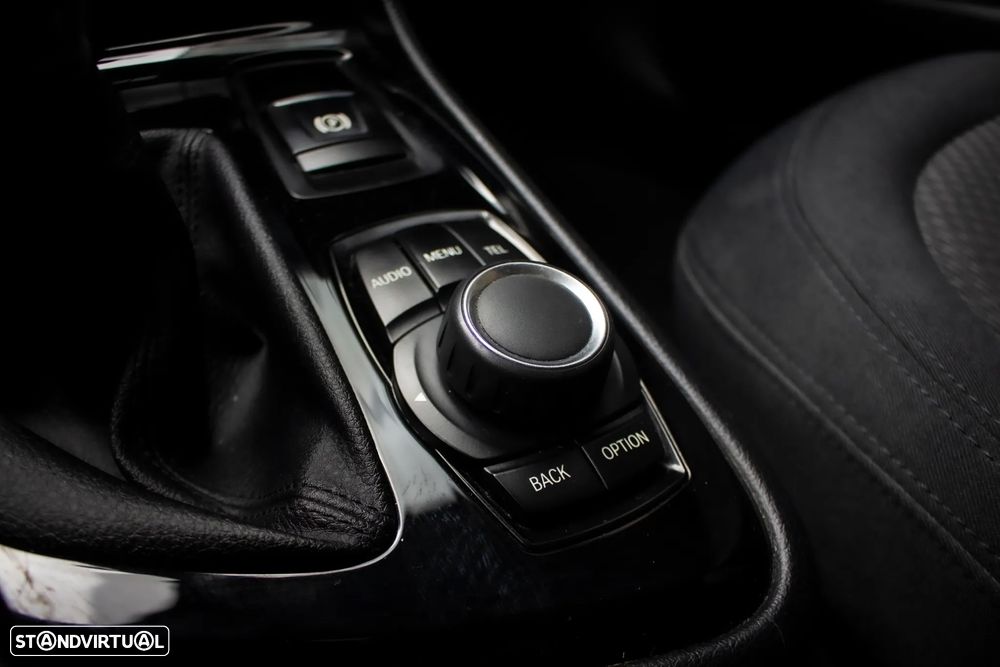 BMW 216 Active Tourer d Advantage - 22
