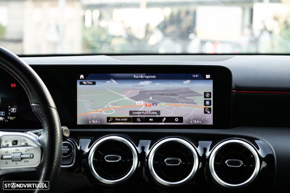 Mercedes-Benz A 250 e AMG Line - 31