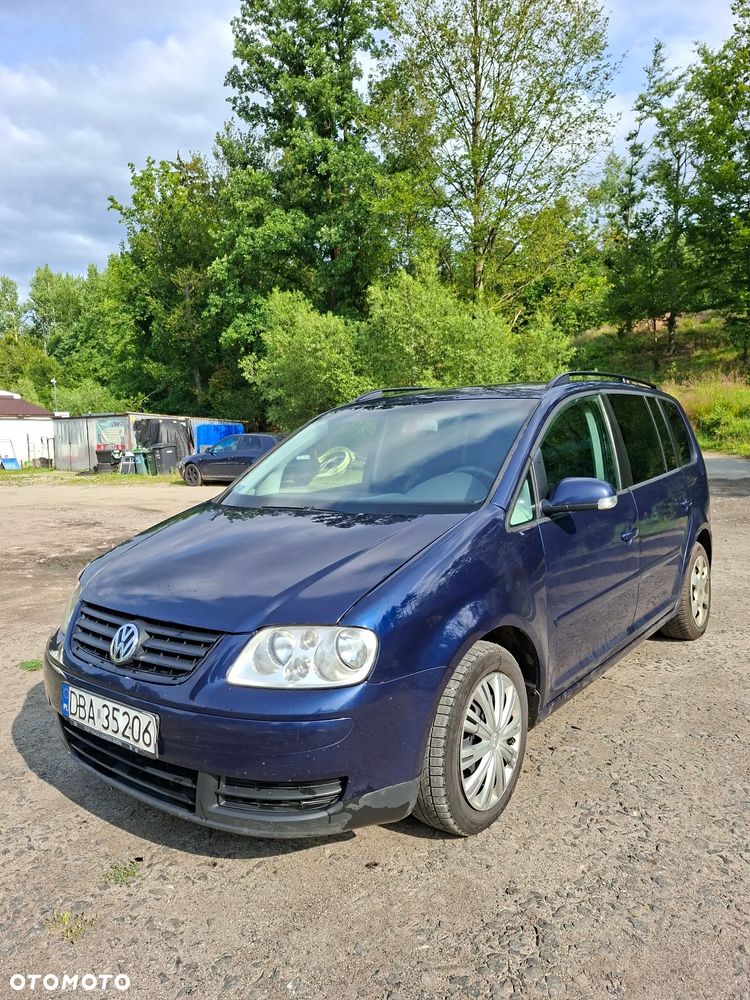 Volkswagen Touran - 3