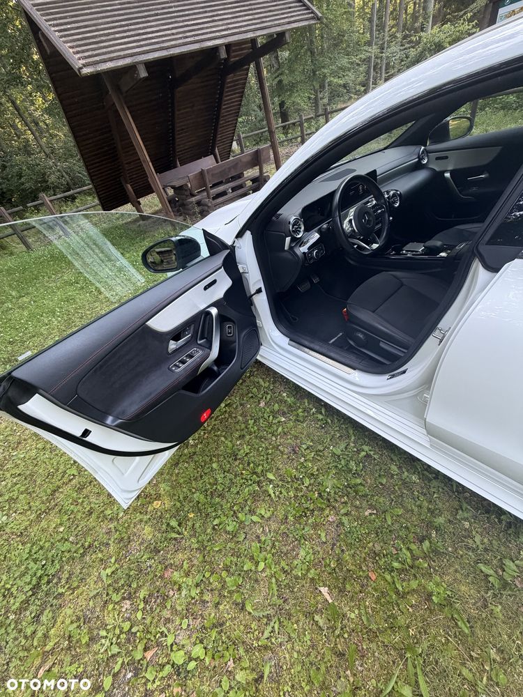 Mercedes-Benz CLA - 6