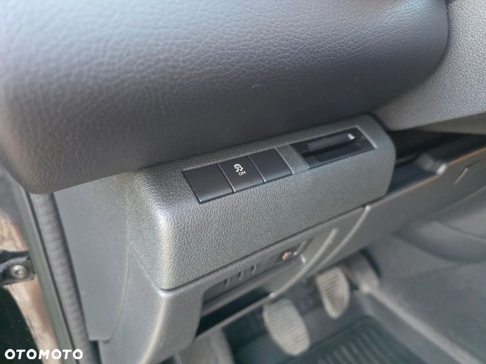 Peugeot 3008 1.6 HDi Style - 29