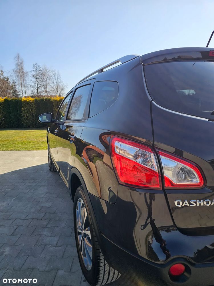 Nissan Qashqai+2 - 12