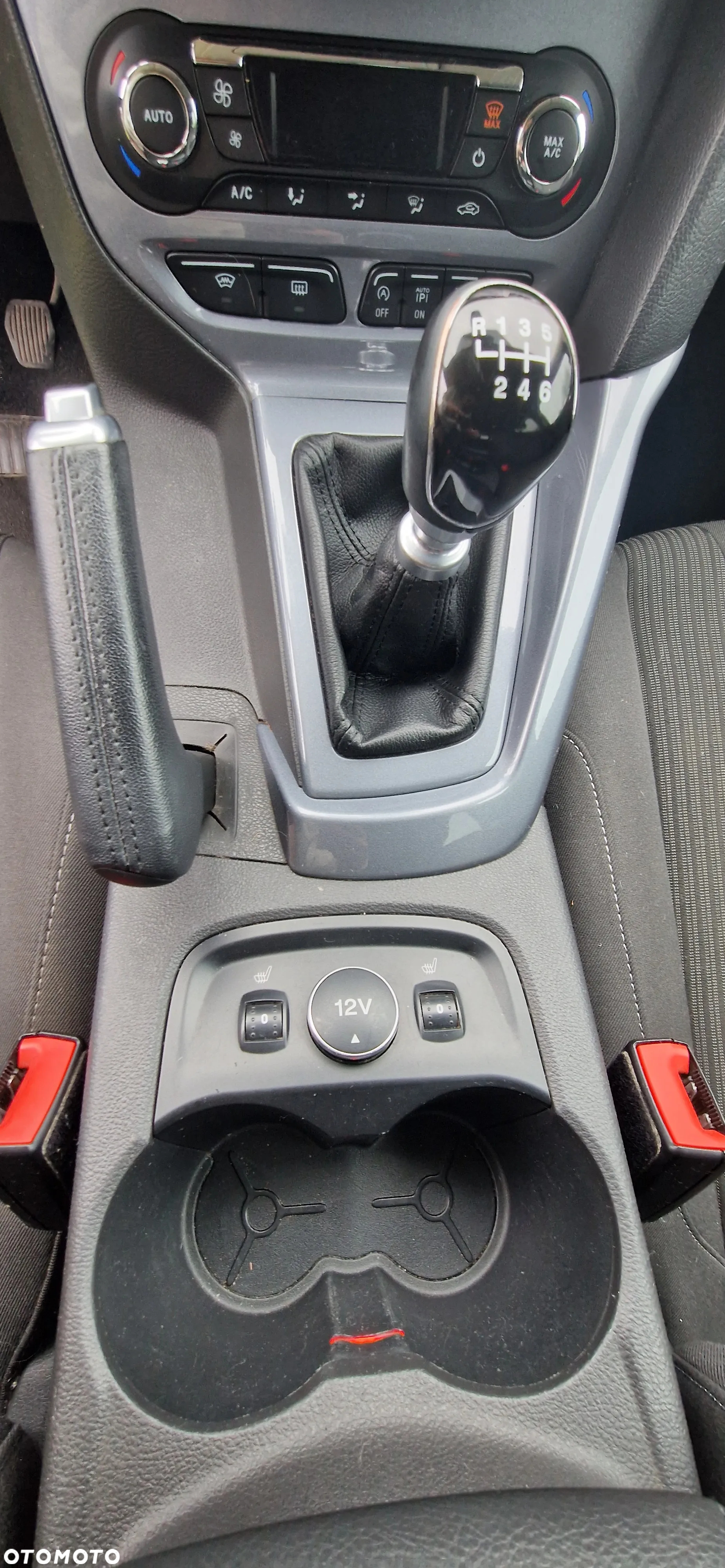 Ford Focus 1.6 TDCi Titanium - 9