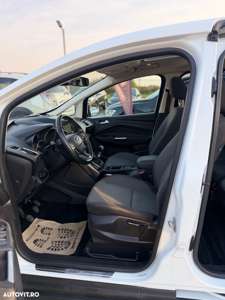 Ford Grand C-Max - 5