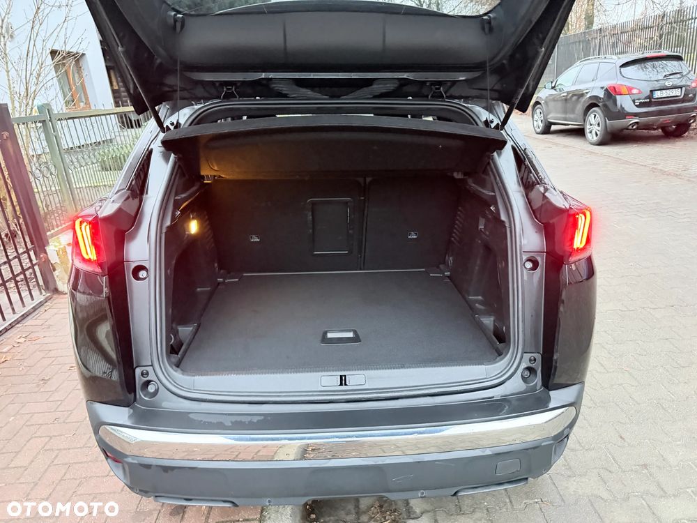 Peugeot 3008 1.5 BlueHDi Allure S&S EAT8 - 32