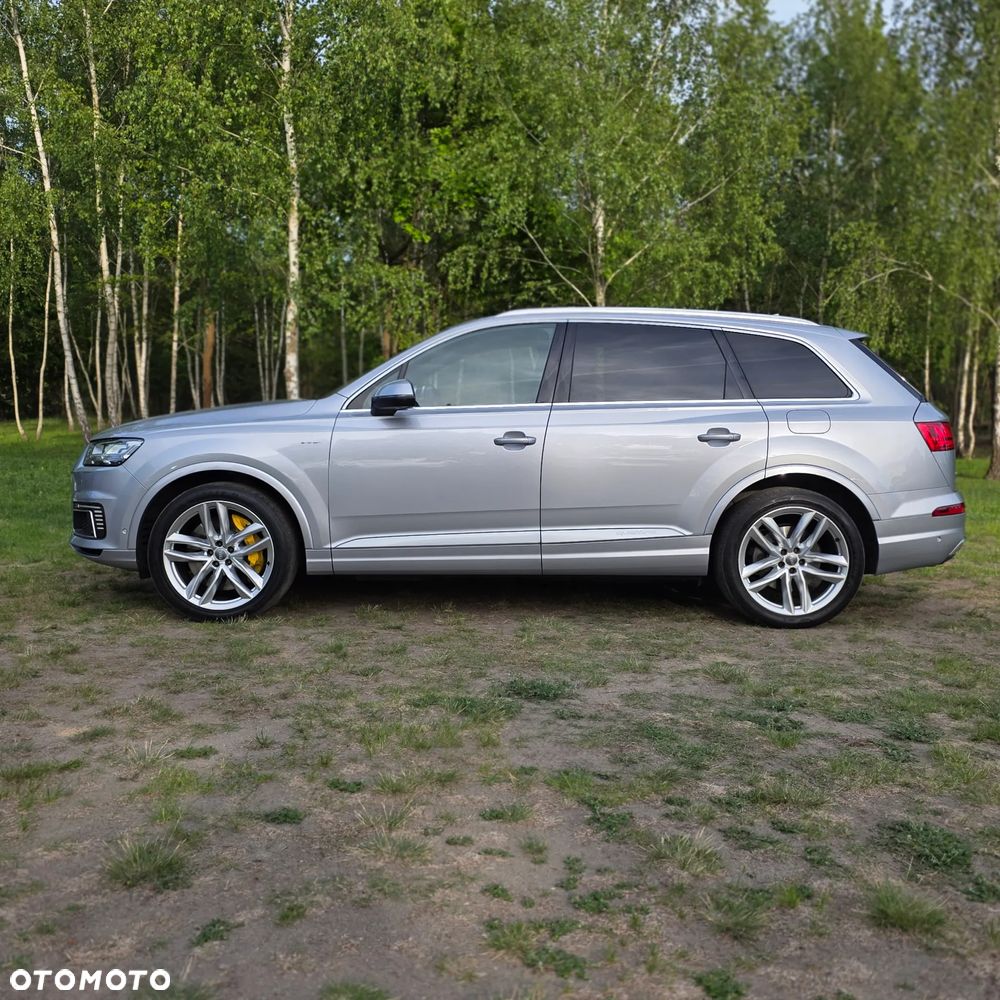 Audi Q7 - 4